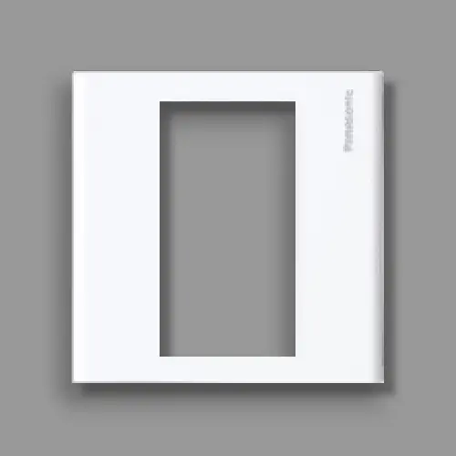 Mặt vuông 3 thiết bị dòng Wide-Hotel Panasonic WEB7813