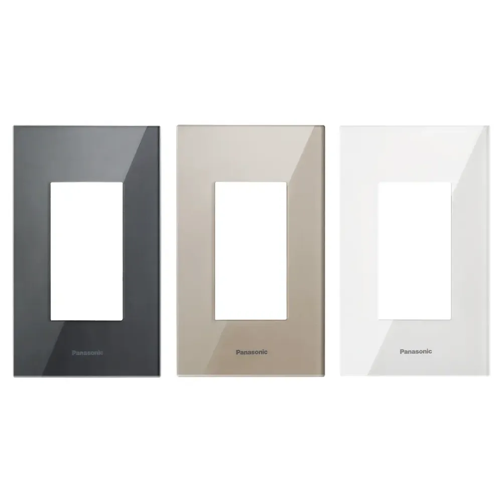 Mặt dùng cho 3 thiết bị Panasonic WEGH6803CW-VN